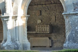 Cathédrale et cloitre - Vaison la romaine - 2018