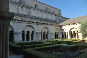 Cathédrale et cloitre - Vaison la romaine - 2018