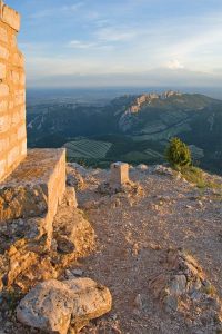 Vue sur les dentelles de montmirail depuis la crète St Amand